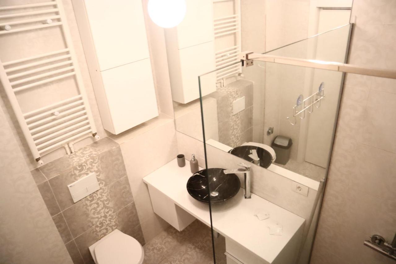 Thomas Luxury Apartment Năvodari Exteriér fotografie